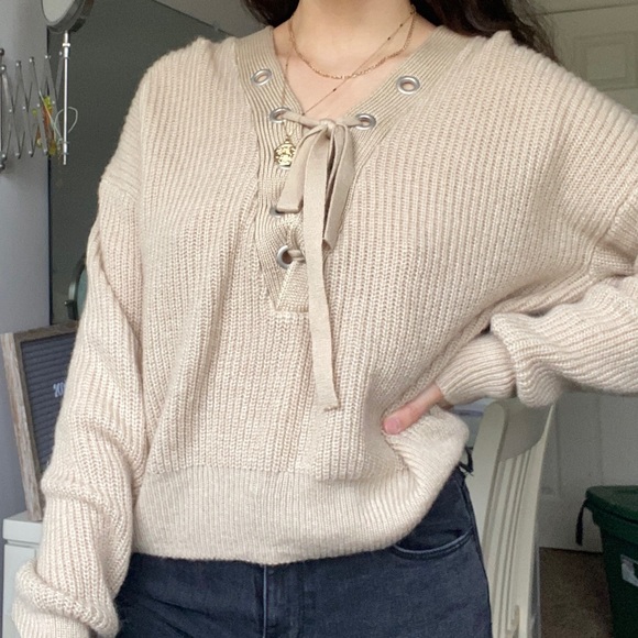H&M Sweaters - H&M Tan Tie-Up Sweater
